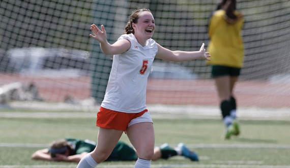 East Syracuse Minoa’s Leah Rehm is shattering girls’ soccer records