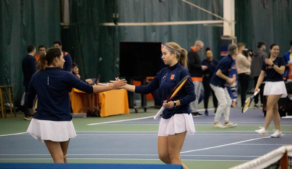 Syracuse beats Boston University 6-1 to continue undefeated start