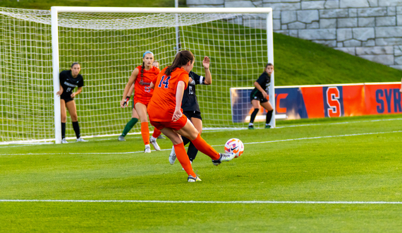 Relentless shooting leads Syracuse to 2-1 win over Binghamton