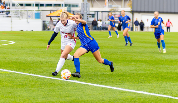 Pitt&#8217;s Sarah Schupansky, Amanda West pick apart SU defense in 6-0 win